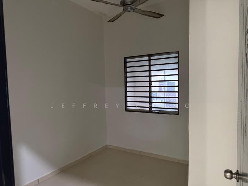 Terraced House for Sale in Nusari Aman 2 (Labu) - Jeffrey Chong - Interior - PropertyGuru.com.my