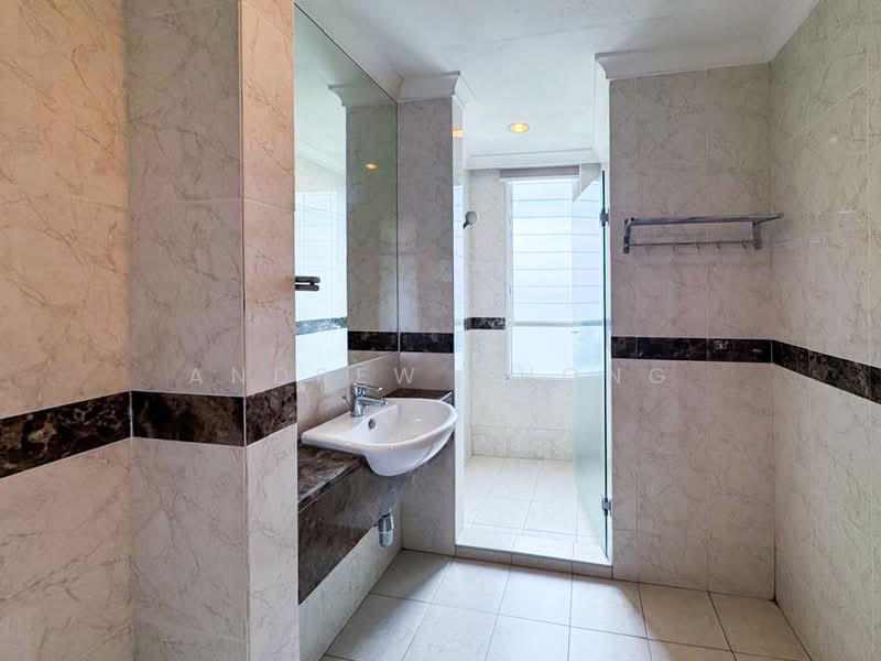 Kondominium untuk Dijual di The Cove Condominium - Andrew Chong - Bathroom - PropertyGuru.com.my