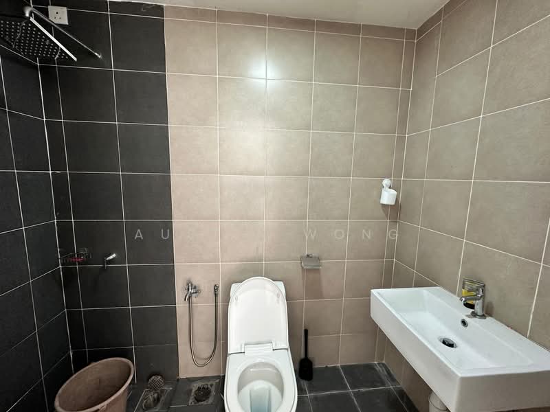Condominium for Sale at Koi Prima Condominium - Austin Wong - Bathroom - PropertyGuru.com.my