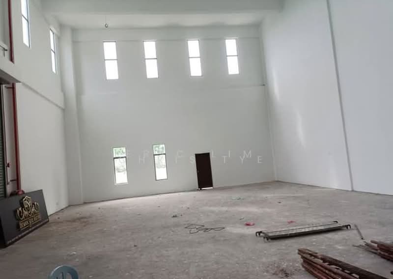 Semi-D Factory for Sale in Tiong Nam Industrial Park (Shah Alam) - Chris Tye - Interior - PropertyGuru.com.my