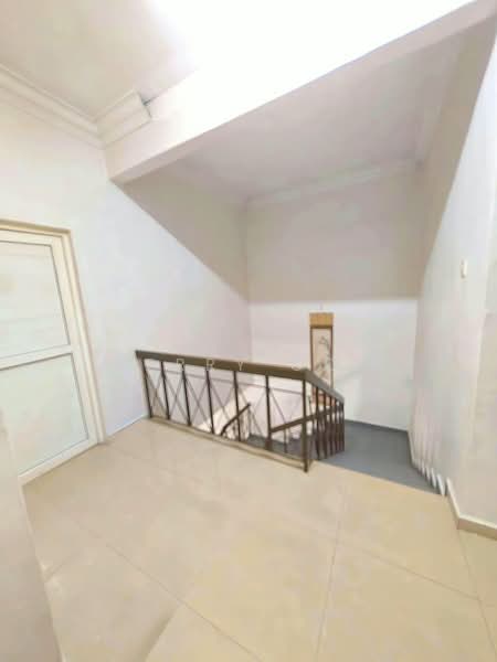Rumah Berkembar untuk Dijual di Taman Kempas (Tampoi) - Herry Goh - Interior - PropertyGuru.com.my