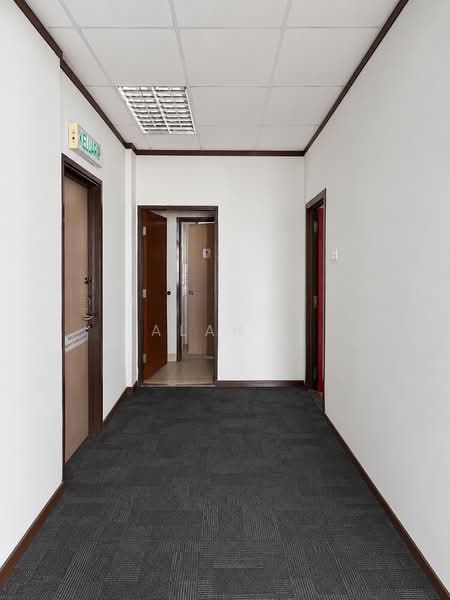 Shop / Office untuk Dijual di PJU 8, Damansara Perdana (Petaling Jaya) - Alan . - Corridor - PropertyGuru.com.my