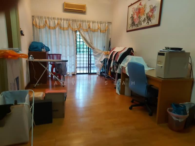 2-storey Terraced House for Sale in U8, Taman Bukit Jelutong (Shah Alam) - Alvin Seah - Living Room - PropertyGuru.com.my