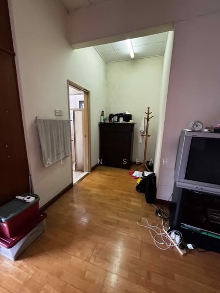 2-storey Terraced House for Sale in U8, Taman Bukit Jelutong (Shah Alam) - Alvin Seah - Interior - PropertyGuru.com.my