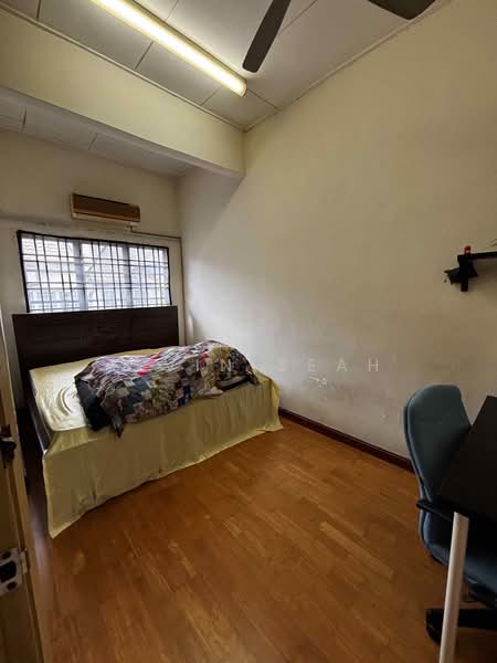 2-storey Terraced House for Sale in U8, Taman Bukit Jelutong (Shah Alam) - Alvin Seah - Bedroom - PropertyGuru.com.my