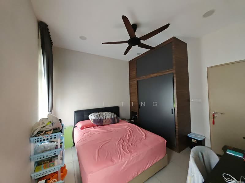Cluster House for Sale in Taman Mount Austin (Tebrau) - Shi Ting - PropertyGuru.com.my