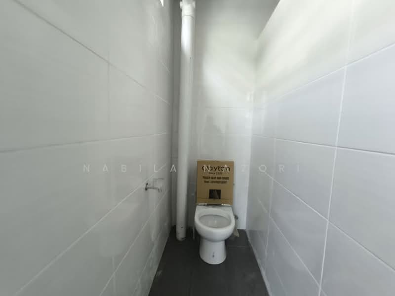 Shop / Office for Sale in Bandar Baru Kubang Kerian (Kota Bharu) - Nabila Nazori - Bathroom - PropertyGuru.com.my