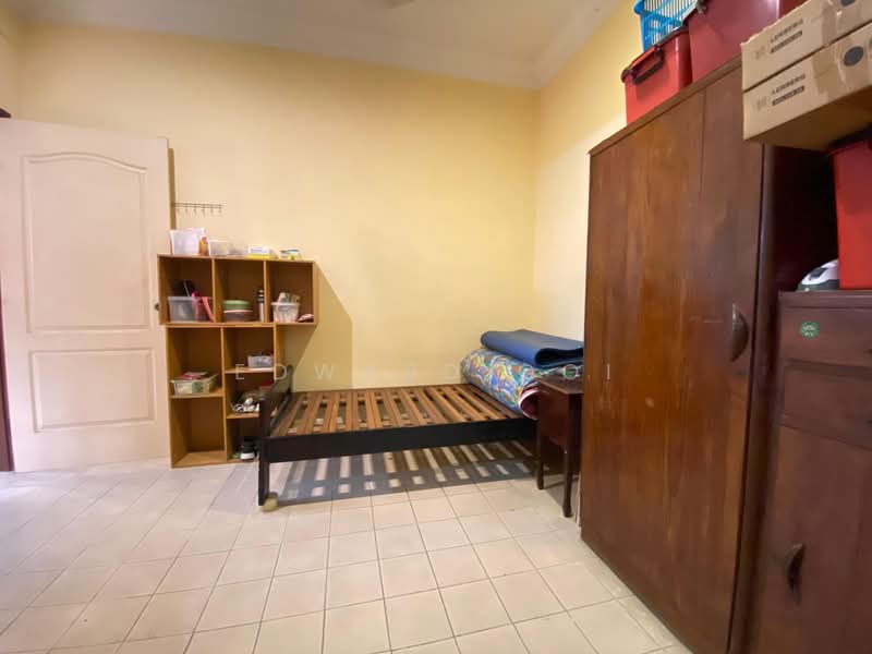 Bungalow House for Sale in Taman Desa (Kuala Lumpur) - Edward Ooi - Bedroom - PropertyGuru.com.my