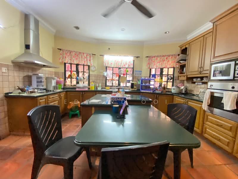 Bungalow House for Sale in Taman Desa (Kuala Lumpur) - Edward Ooi - Kitchen - PropertyGuru.com.my