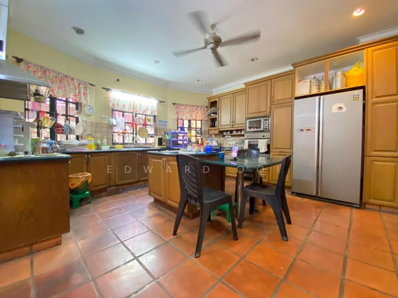 Bungalow House for Sale in Taman Desa (Kuala Lumpur) - Edward Ooi - Kitchen - PropertyGuru.com.my