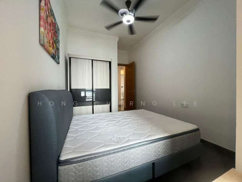 Kediaman Servis untuk Disewa di R&F Princess Cove Phase 1 - Hong Charng Lee - Bedroom - PropertyGuru.com.my