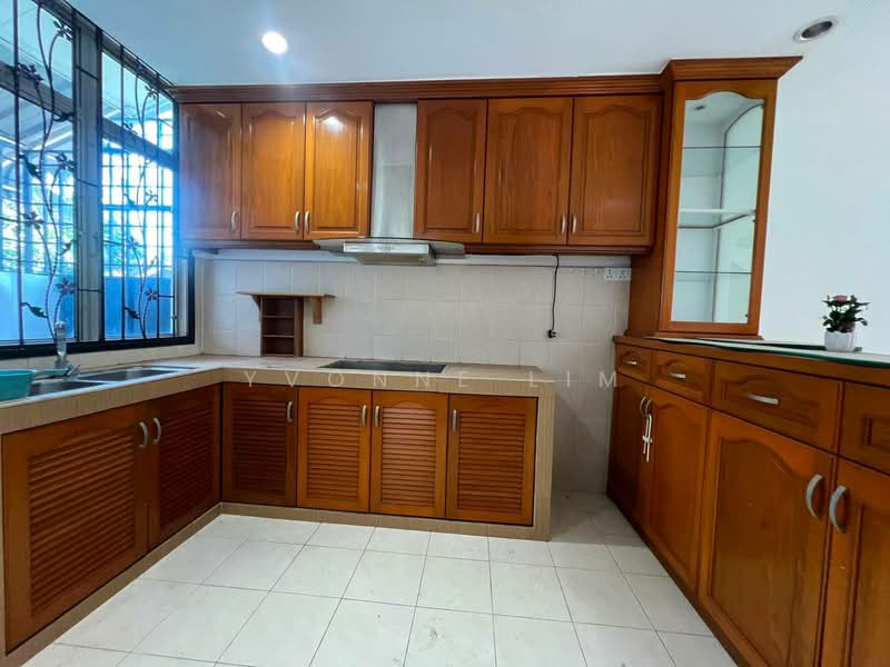 Rumah Teres 2-Tingkat untuk Dijual di Kempas Utama (Tebrau) - Yvonne Lim - Kitchen - PropertyGuru.com.my