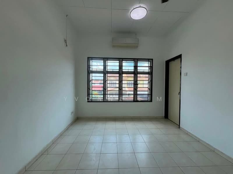 Rumah Teres 2-Tingkat untuk Dijual di Kempas Utama (Tebrau) - Yvonne Lim - PropertyGuru.com.my