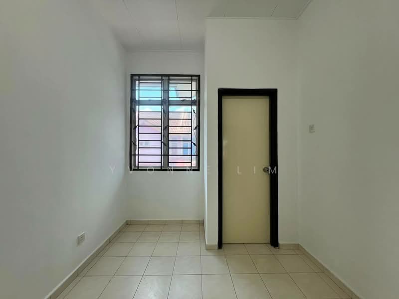 Rumah Teres 2-Tingkat untuk Dijual di Kempas Utama (Tebrau) - Yvonne Lim - PropertyGuru.com.my