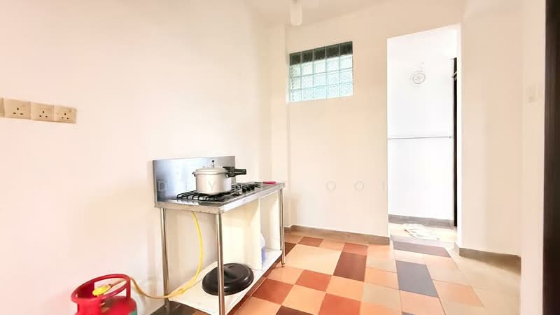 Semi-Detached House for Sale in Taman Danau Desa (Taman Desa) - Dlynie Ooi - Kitchen - PropertyGuru.com.my