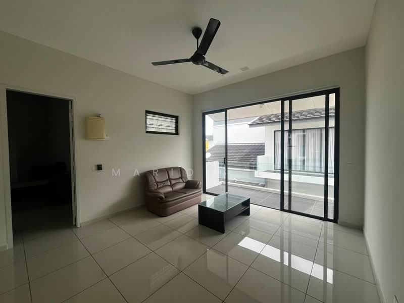 Bungalow House untuk Dijual di Krubong (Melaka) - Mario Seet - Living Room - PropertyGuru.com.my