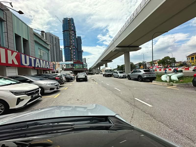 Shop / Office for Rent in Bandar Bukit Tinggi 2 (Klang) - Michelle Tee - Exterior - PropertyGuru.com.my