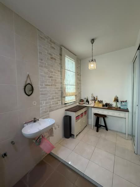 2-storey Terraced House for Sale in Seberang Perai (Penang) - Quinn Loh - Bathroom - PropertyGuru.com.my