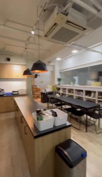 Pejabat untuk Disewa di Mont Kiara (Kuala Lumpur) - Kendriic Chong - Kitchen - PropertyGuru.com.my