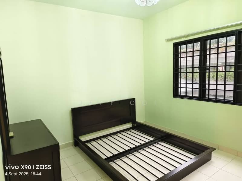 Condominium for Sale at Sri Putramas - Jeff Ooi - Bedroom - PropertyGuru.com.my