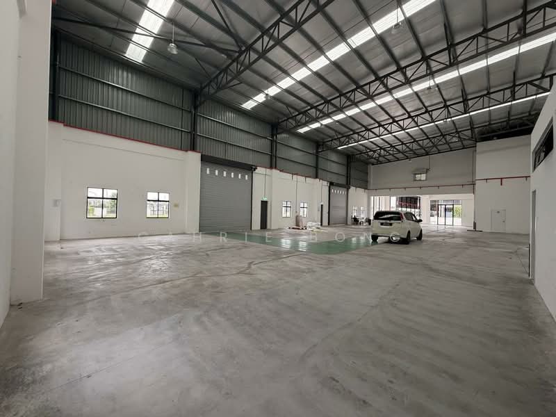 Factory for Rent in Eco Business Park 1 (Johor Bahru) - Cahrie Bong - Interior - PropertyGuru.com.my