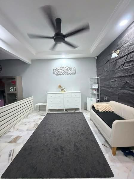 Rumah Teres 2-Tingkat untuk Dijual di Skudai (Johor) - Ee Fong Toh - Living Room - PropertyGuru.com.my