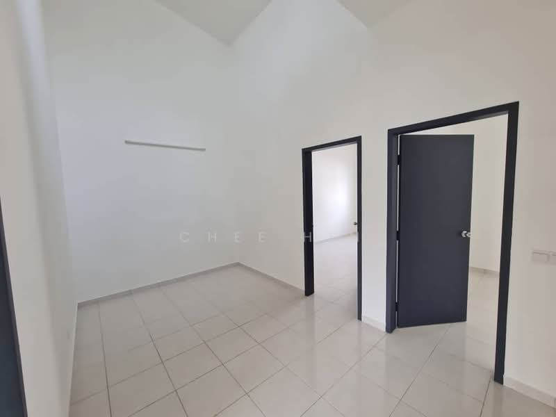 2-storey Terraced House for Sale in Bandar Puncak Alam (Puncak Alam) - Chee Hin - Interior - PropertyGuru.com.my