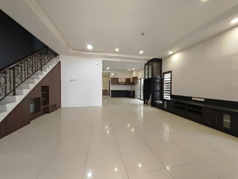 2-storey Terraced House for Sale in Taman Kledang Permai (Menglembu) - Gary Tang - Living Room - PropertyGuru.com.my