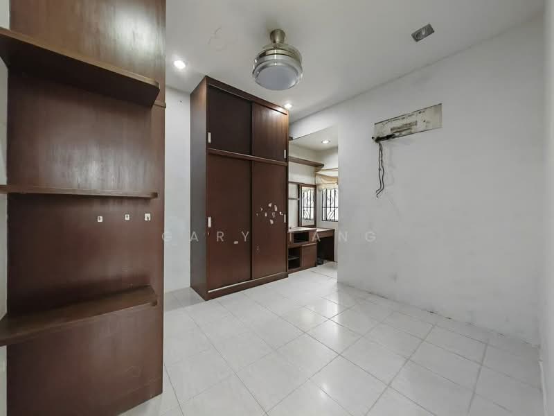 2-storey Terraced House for Sale in Taman Kledang Permai (Menglembu) - Gary Tang - Bedroom - PropertyGuru.com.my