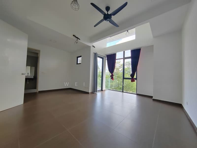 3-storey Terraced House for Rent in Mutiara Heights (Kajang) - Wei Liew - Living Room - PropertyGuru.com.my