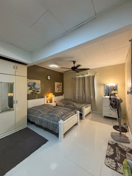 Rumah Teres 2-Tingkat untuk Dijual di Saleng (Senai) - John Sia - Bedroom - PropertyGuru.com.my