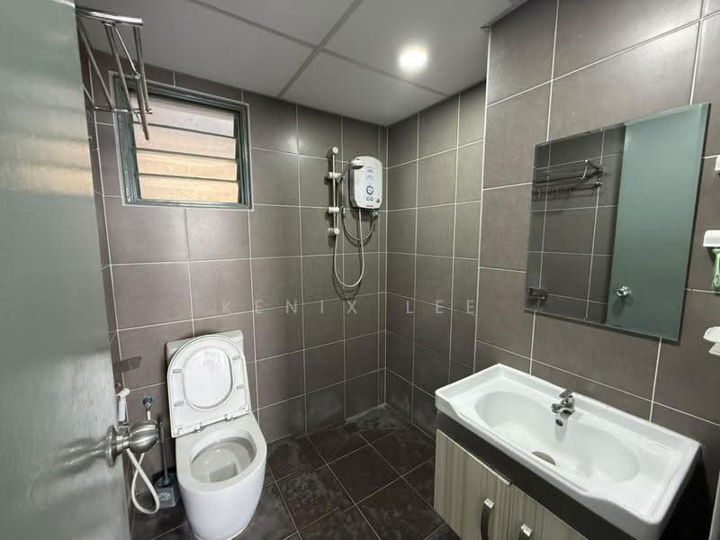 Service Residence for Sale at Main Place Residence - Kenix Lee - Bathroom - PropertyGuru.com.my