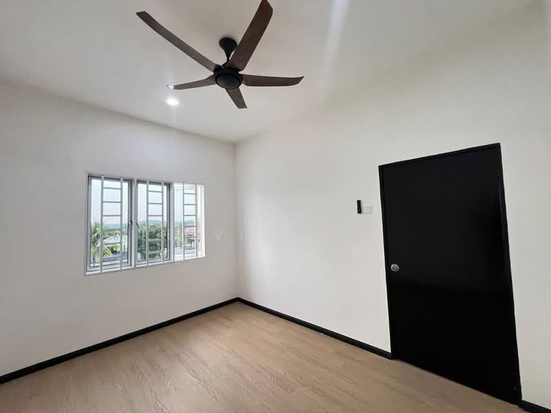 3-storey Terraced House for Sale in Bandar Seremban Selatan (Seremban) - Elvis Kok - Interior - PropertyGuru.com.my