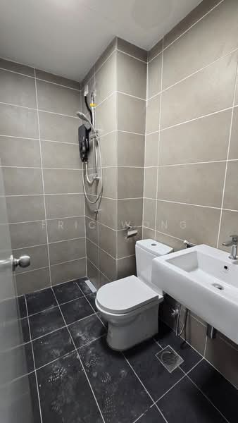 Service Residence for Rent at Serviced Residence @ The Louvre @ Country Heights - Eric Wong - Bathroom - PropertyGuru.com.my