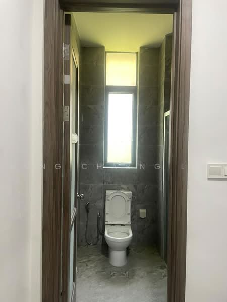 Twin Villas for Rent in Forest City (Gelang Patah) - Hong Charng Lee - Bathroom - PropertyGuru.com.my