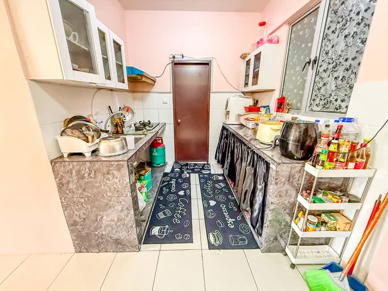 Pangsapuri untuk Dijual di Residensi Jalan Jubilee - Azli Ibrahim - Kitchen - PropertyGuru.com.my
