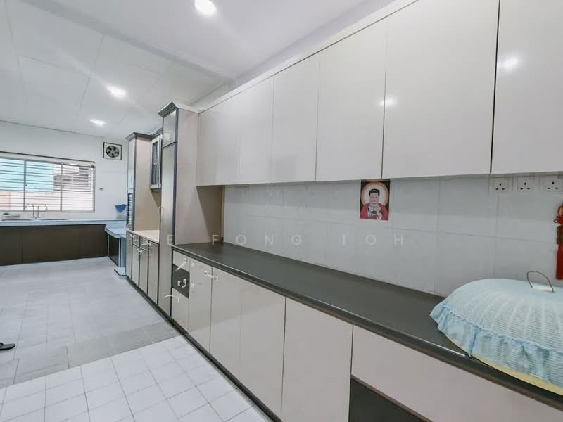 Rumah Teres 2-Tingkat untuk Dijual di Bandar Selesa Jaya (Skudai) - Ee Fong Toh - Kitchen - PropertyGuru.com.my