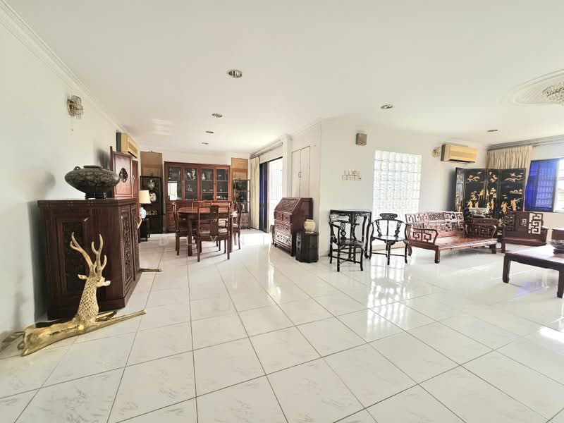 Bungalow House untuk Dijual di Taman Desa (Kuala Lumpur) - Dlynie Ooi - Living Room - PropertyGuru.com.my