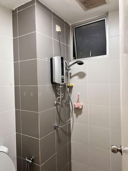 Kondominium untuk Disewa di Elit Heights @ Bayan City - Teh Shiying - Bathroom - PropertyGuru.com.my