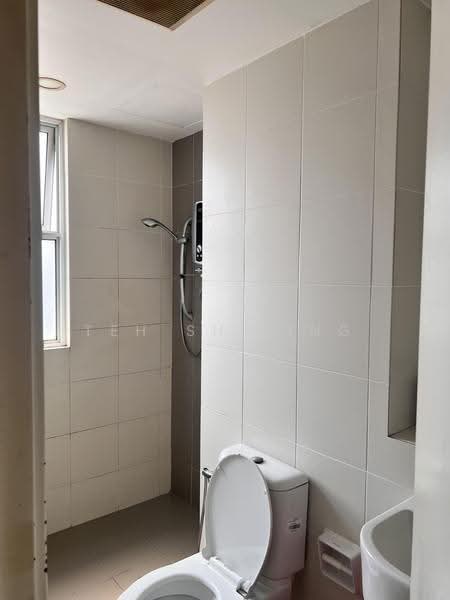 Kondominium untuk Disewa di Elit Heights @ Bayan City - Teh Shiying - Bathroom - PropertyGuru.com.my