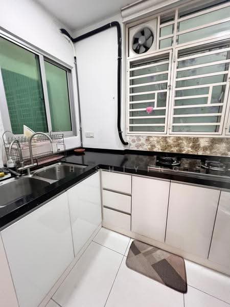 Kondominium untuk Disewa di Elit Heights @ Bayan City - Teh Shiying - Kitchen - PropertyGuru.com.my