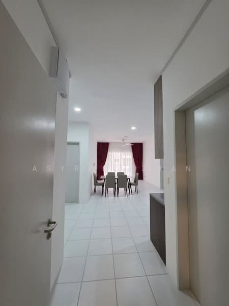 Kondominium untuk Disewa di Residensi Sateria - Asyraf Azman - Dining Room - PropertyGuru.com.my