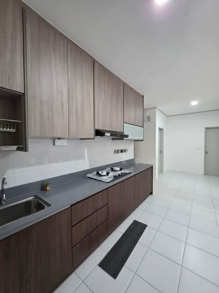 Kondominium untuk Disewa di Residensi Sateria - Asyraf Azman - Kitchen - PropertyGuru.com.my