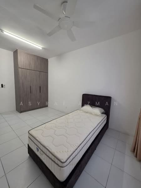 Kondominium untuk Disewa di Residensi Sateria - Asyraf Azman - Bedroom - PropertyGuru.com.my