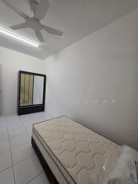 Kondominium untuk Disewa di Residensi Sateria - Asyraf Azman - Bedroom - PropertyGuru.com.my