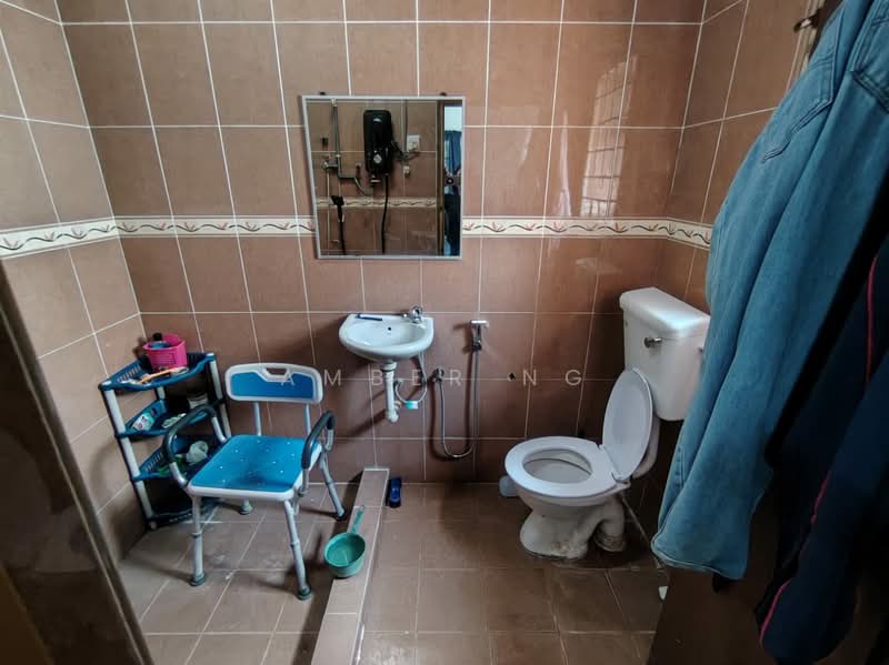 Bungalow House untuk Dijual di KLCC (KL City Centre) - Amber Ng - Bathroom - PropertyGuru.com.my