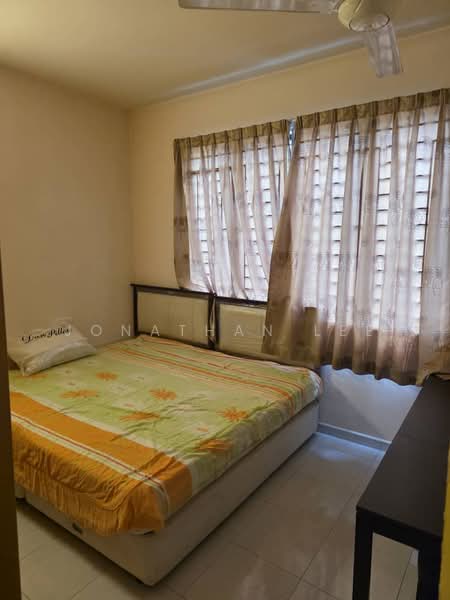 Townhouse for Sale in Kampung Sungai Nibong (Bayan Lepas) - Jonathan Lee - Bedroom - PropertyGuru.com.my