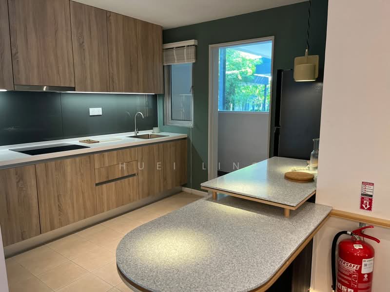 Condominium for Sale at Sanderling Lakefront - Huei Ling - Kitchen - PropertyGuru.com.my