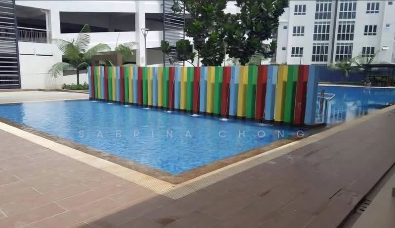 Rumah Teres 2-Tingkat untuk Dijual di Cyberjaya (Selangor) - Sabrina Chong - Pool - PropertyGuru.com.my