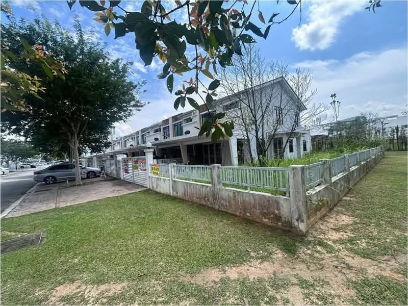 Rumah Teres 2-Tingkat untuk Dijual di Cyberjaya (Selangor) - Sabrina Chong - PropertyGuru.com.my